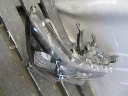 Фара правая LED Toyota Land Cruiser Prado 150 17-24 Б/У  8114560N20
