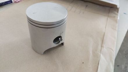 13001-0053. PISTON. KAWASAKI