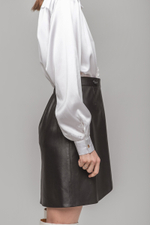 Чёрная кожаная юбка