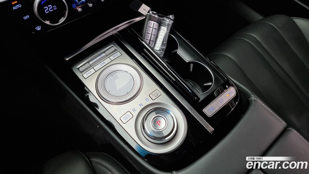 Genesis G80 (RG3) Бензин 2.5 Turbo AWD (05.2020)