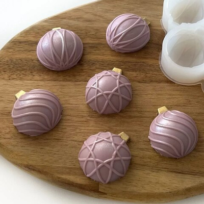 Силиконовый молд "Ёлочные игрушки полусфера №1"