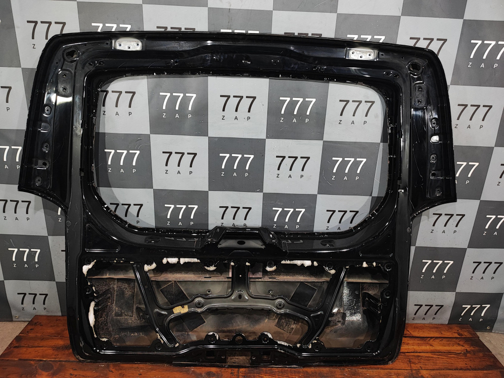 Крышка багажника Mercedes V (W447) 14-нв Б/У Оригинал A4477404000