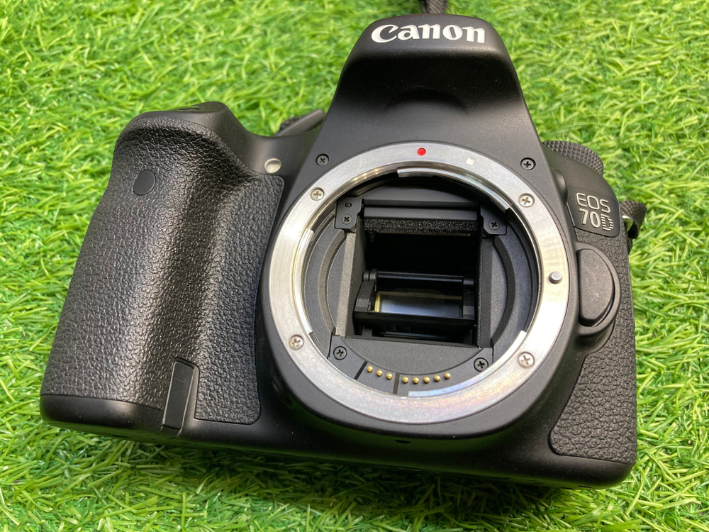 Canon EOS 70D (1300 кадров) Покупка/Продажа