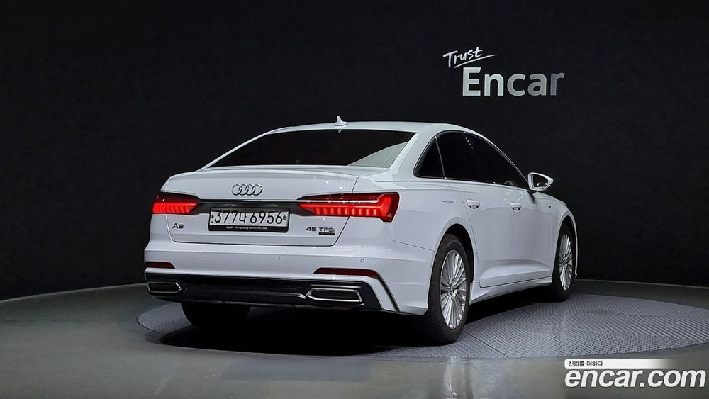 Audi A6 (C8) 45 TFSI Quattro Premium (03.2020)