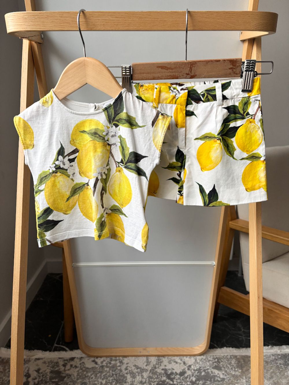 Костюм Dolce & Gabbana, 74