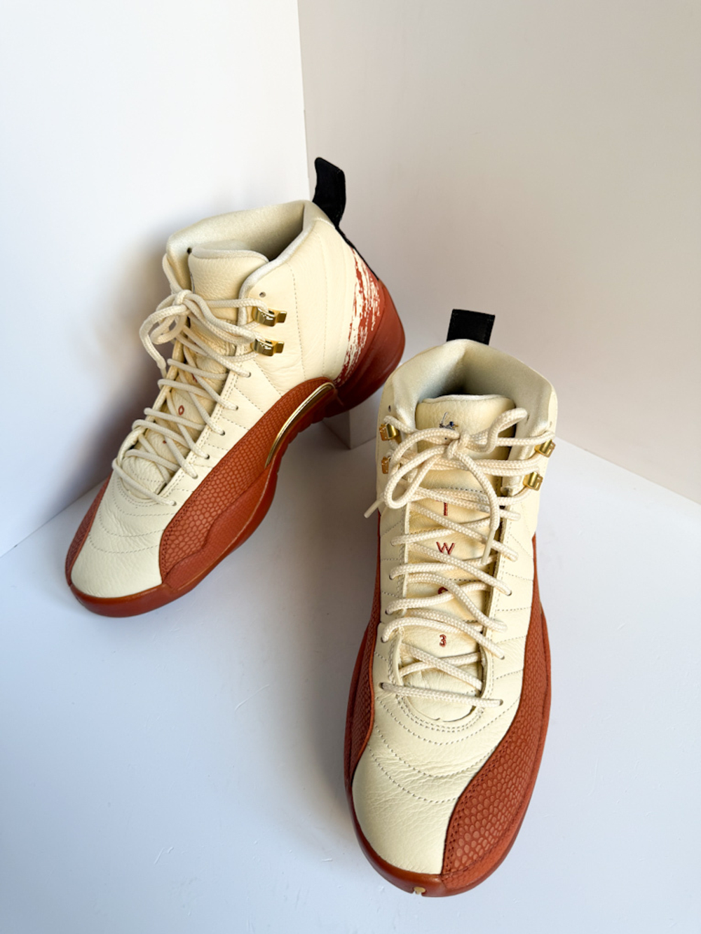 Новые кожаные кроссовки Jordan Jumpman, 44
