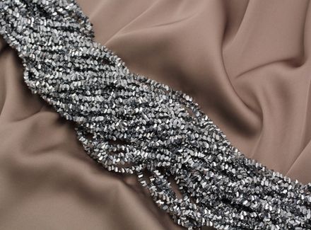 Нить бусин для украшений 4мм (ювелирное стекло)