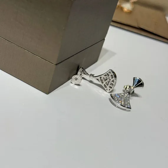 Серьги BVLGARI DIVAS` DREAM