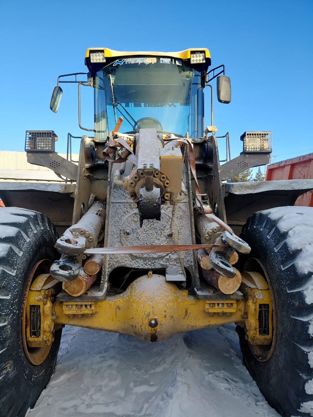 LGCE L956 Фронтальный погрузчик L956FH (Дизельный, 9,7 л, 220 л.с., АТ)