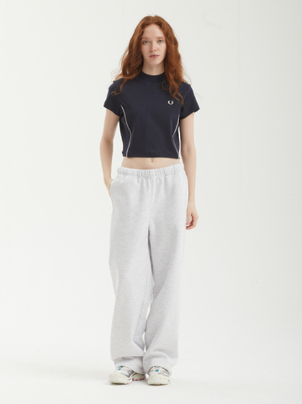 Женская Футболка Piped Seams Mock Neck