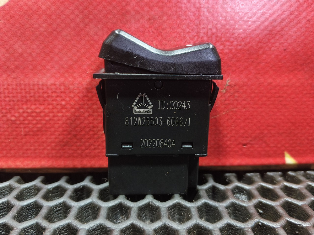 Кнопка света