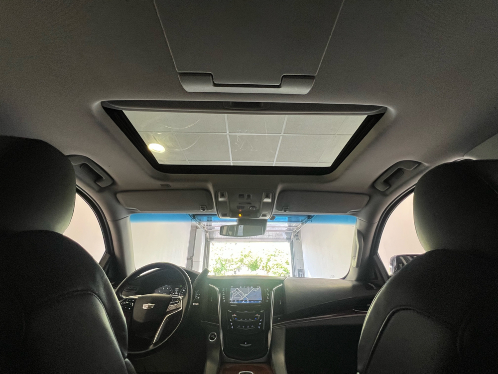 Cadillac Escalade, 2015 год