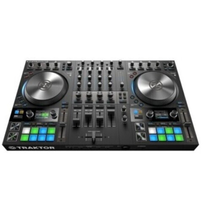 Native Instruments Traktor Kontrol S4 MK3