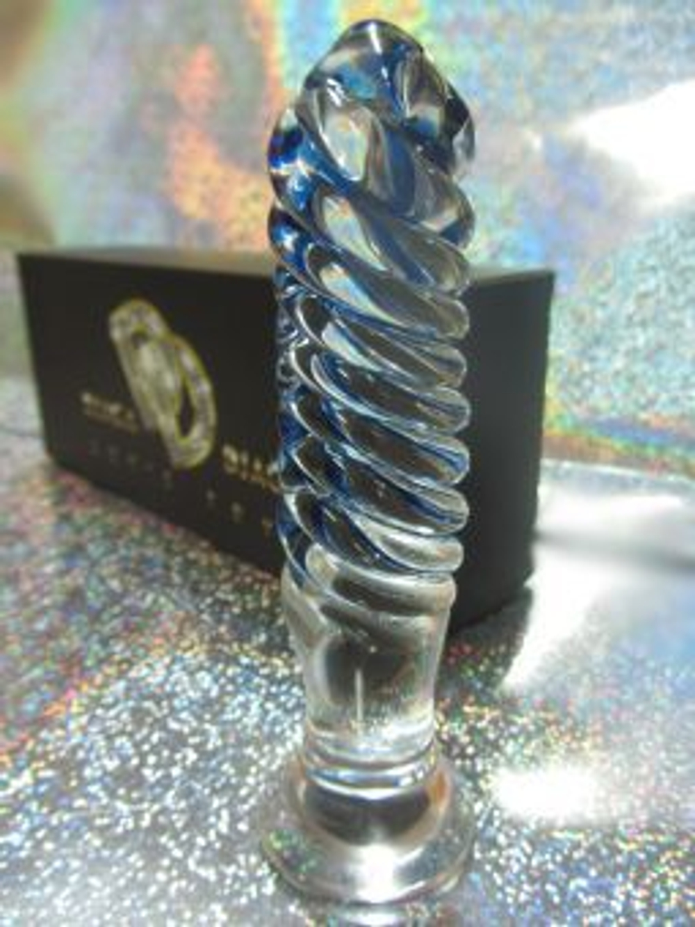 Анальная пробка из стекла с синими вкраплениями - 15,3 см. (Цвет: прозрачный)