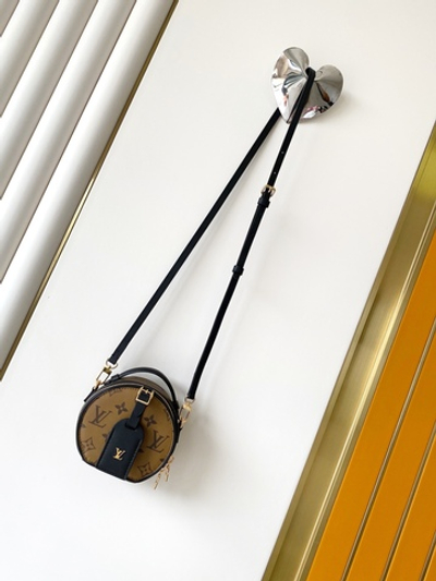 Louis Vuitton Mini Boite Chapeau