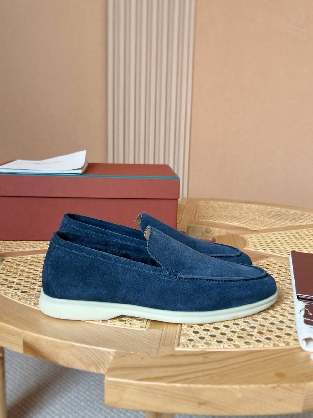 Лоферы Loro Piana Summer Walk с мехом