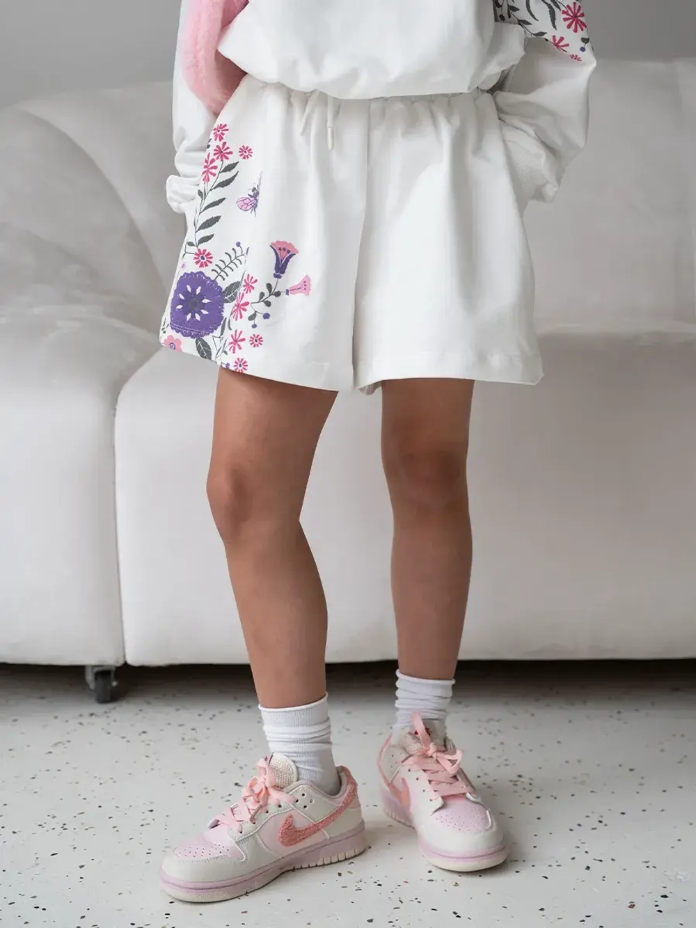 Осенний костюм для девочки, лонгслив и шорты