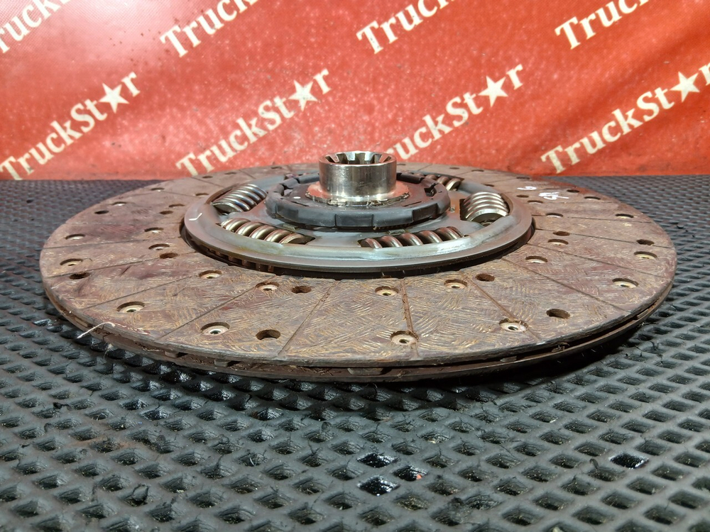 Диск сцепления 2023г