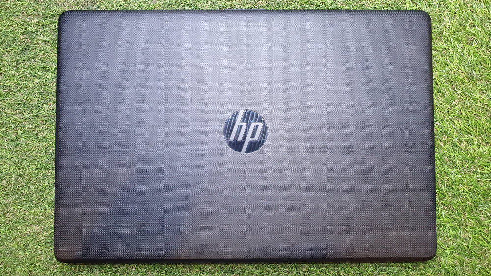 Ноутбук HP i3-6/8Gb/FHD/15-bs510ur (2GF15EA)/Windows 10