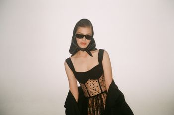 Топ в горох с баской