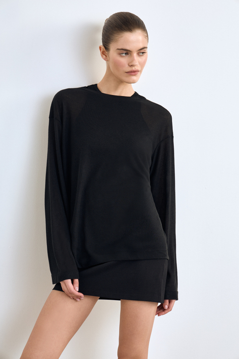 Лонгслив из трикотажа прямого силуэта