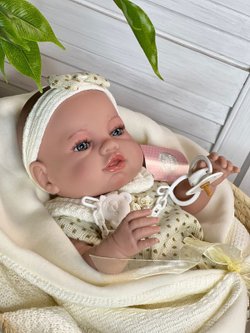 Кукла Berbesa 42см RECIEN NACIDO с пледом в пакете (5106K)