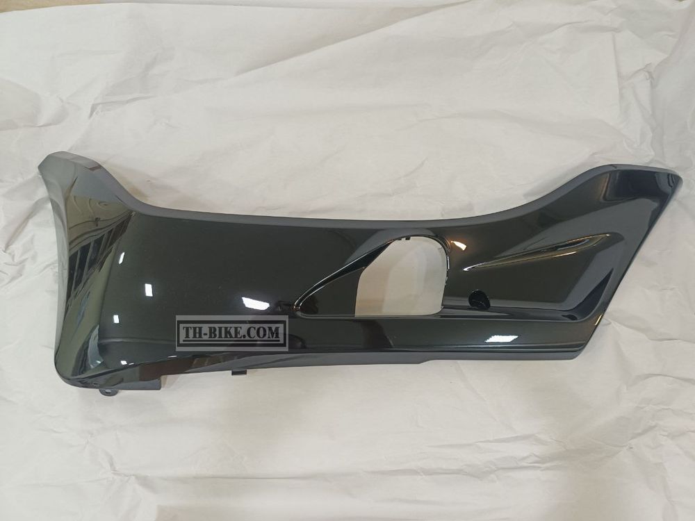 64432-K35-V00ZK. COVER, L. SIDE *NHA35M*. HONDA