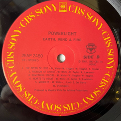 Винтажная виниловая пластинка LP Earth, Wind and Fire Powerlight (Japan 1983) (Obi)