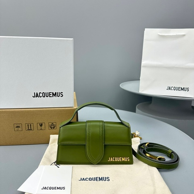 Jacquemus Le Bambino 17 cm