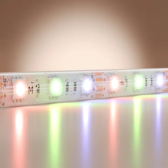 Светодиодная лента Базовая 12В 5050 14,4Вт/м Цветная (RGB) 5м IP 65 201196 Led Strip 201196
