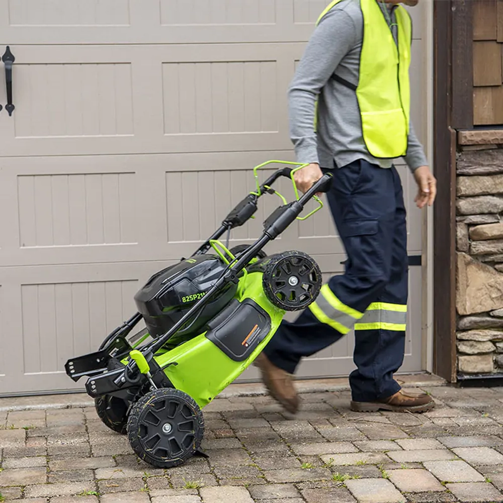 Аккумуляторная газонокосилка Greenworks GC82LM51SP2K2 82В (1 x 5 Ач, ЗУ) нож 51 см, 2515907UB