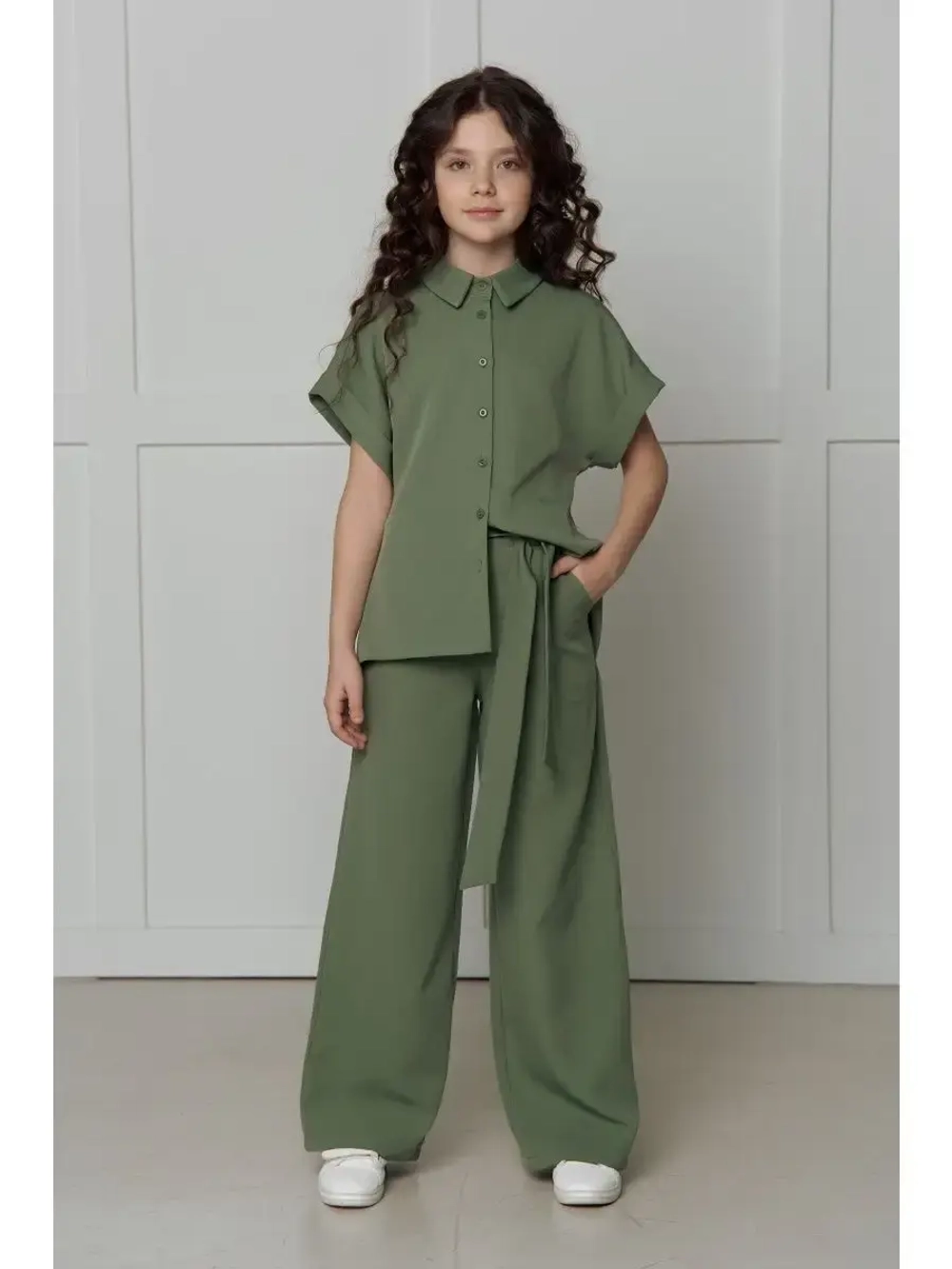 Костюм с брюками палаццо