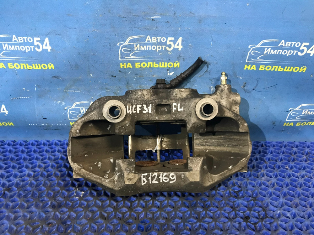 Суппорт тормозной передний левый TOYOTA CELSIOR 2003-2006