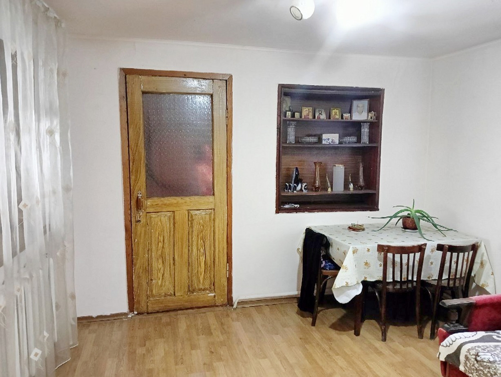 2х этажный дом в районе СШ 5 г.Славянск - на - Кубани.