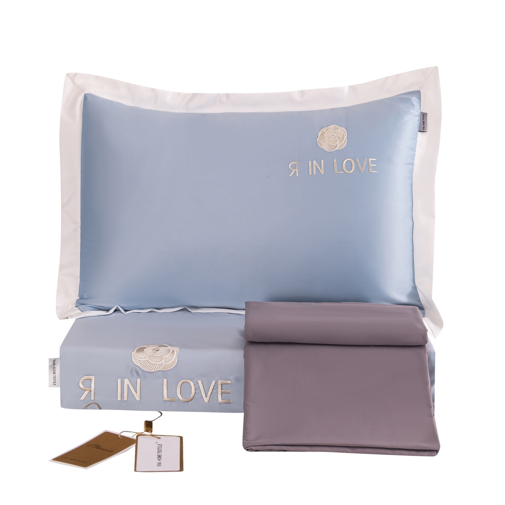 Комплект постельного белья Сатин-Шелк Я IN LOVE на резинке LVR011