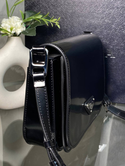 Сумка Prada