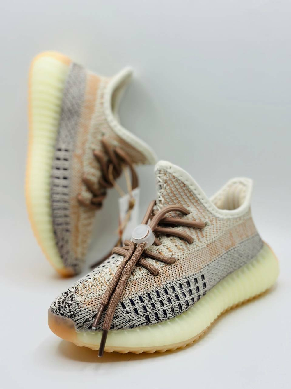 Детские кроссовки Adidas Yeezy Boost V2