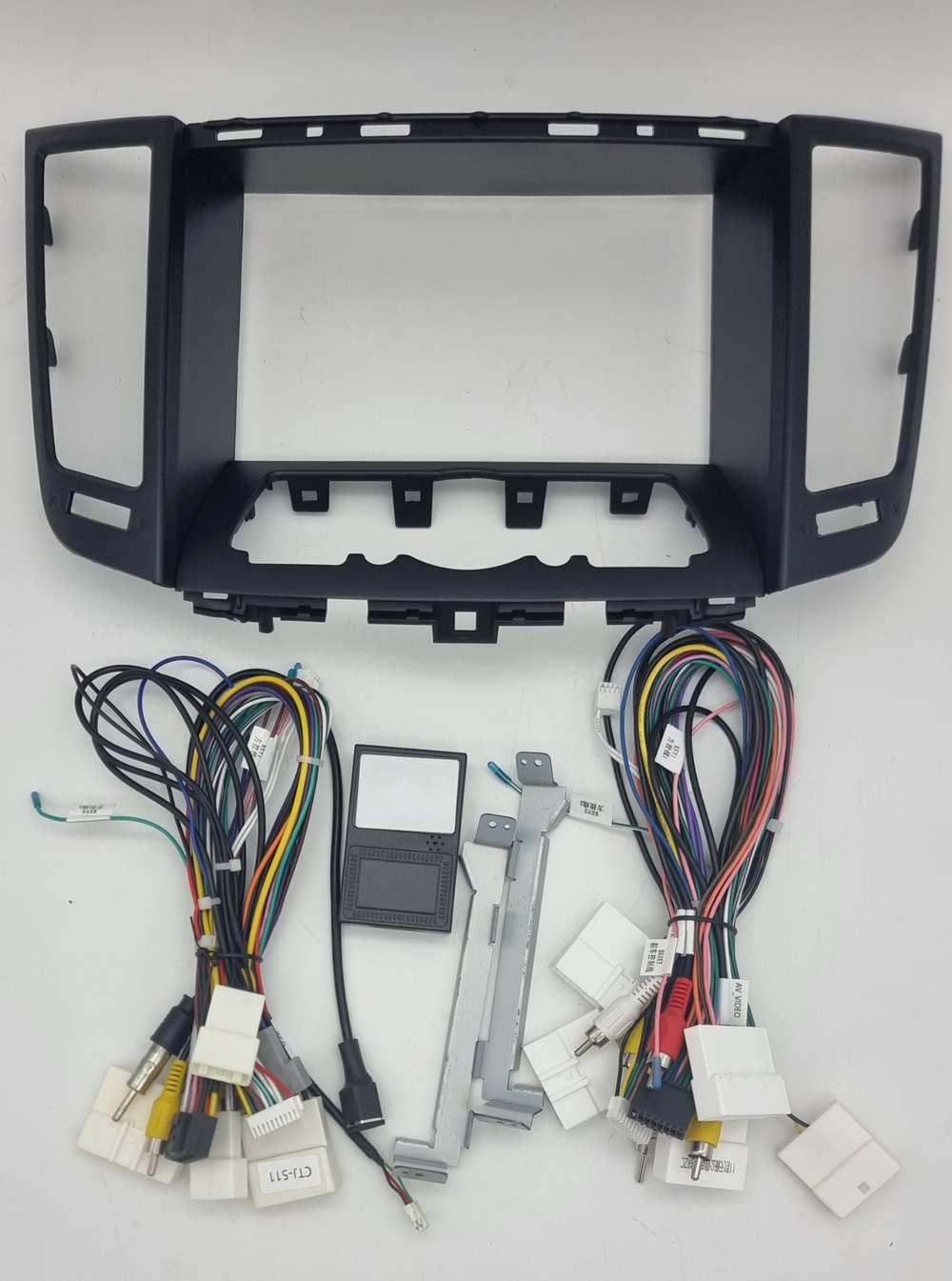 установочный комплект INFINITY QX70 2013-2016 / FX35 2009-2016, рамка + проводка KB-KP-9828-4