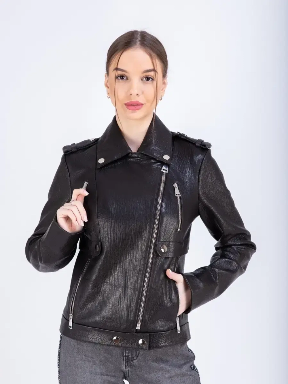 Куртка женская из натуральной кожи