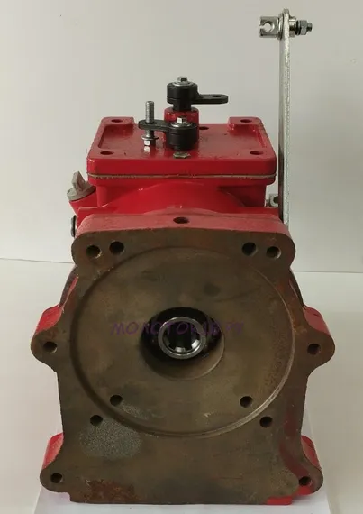 Коробка передач в сборе с фланцем на BR-135 S (4 скорости)