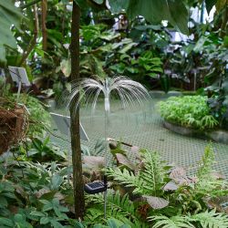 USL-S-821-PT750 JELLYFISH Садовый светильник на солнечной батарее Медуза. 7 светодиодов. RGB свет. 1xАA Ni-Mh аккумулятор в-к. IP44. TM Uniel