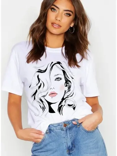 Футболка с девушкой
