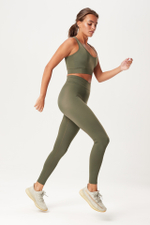 Легинсы с высокой талией