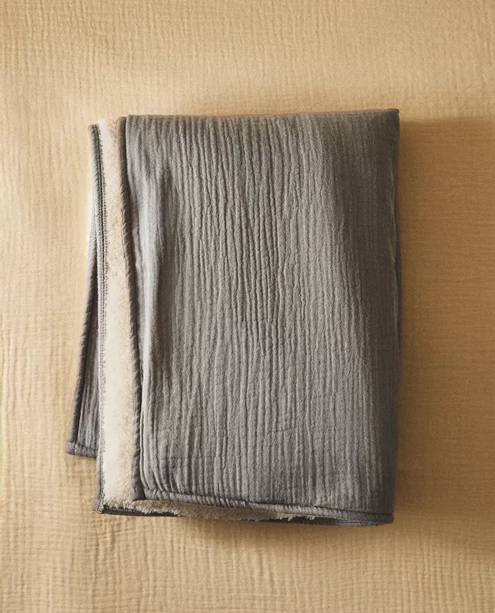 ZARA HOME ДЕТСКОЕ УТЕПЛЕННОЕ ОДЕЯЛО, СЕРЫЙ