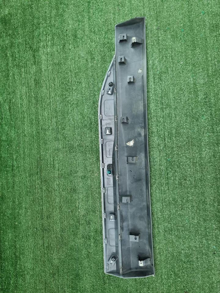 Накладка двери задняя правая EXEED VX (2021-н.в.)