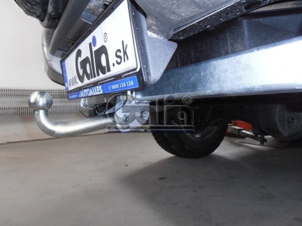 Фаркоп оцинкованный Galia N027A для Ford Maverick 1993-2000, Nissan Terrano 1993-2002(паспорт и сертификат в комплекте)(без электрики)