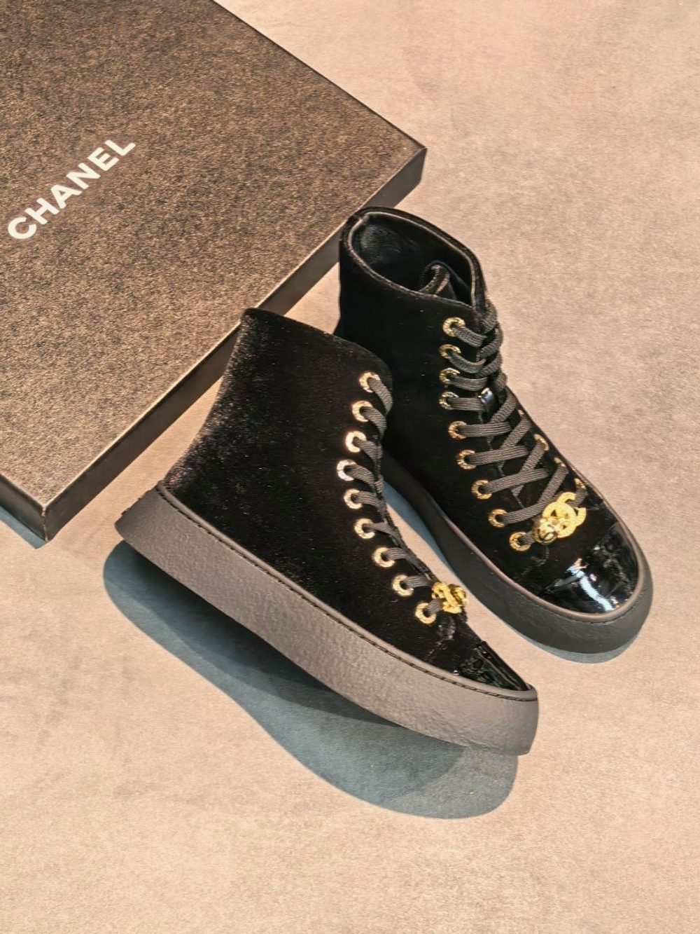 Ботинки Chanel