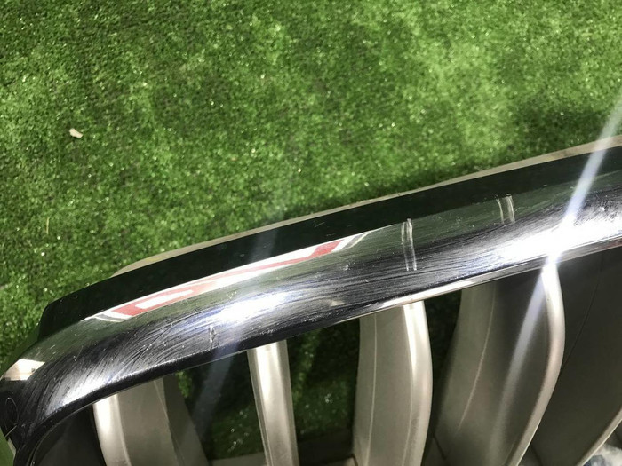 Решетка радиатора левая BMW X5 F15 X6 F16 (13-18)