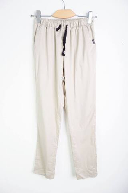 Брюки свободного кроя, визуально на 44 размер