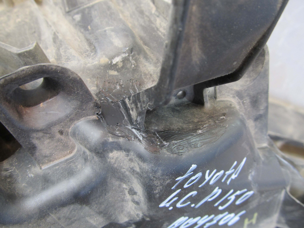 Фара правая LED Toyota Land Cruiser Prado 150 17-24 Б/У  8114560N20